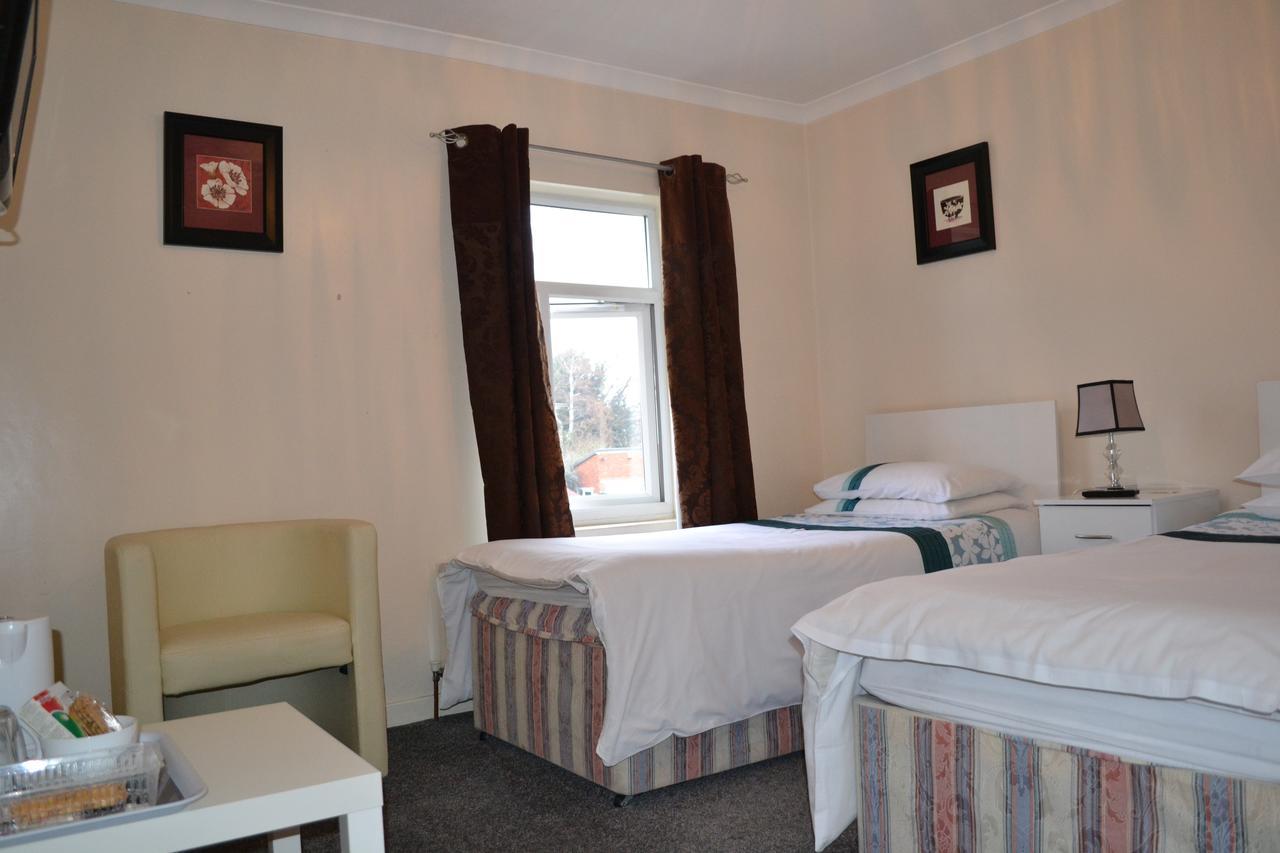 Annie'S Guest House ฟาร์นโบโรห์ ภายนอก รูปภาพ